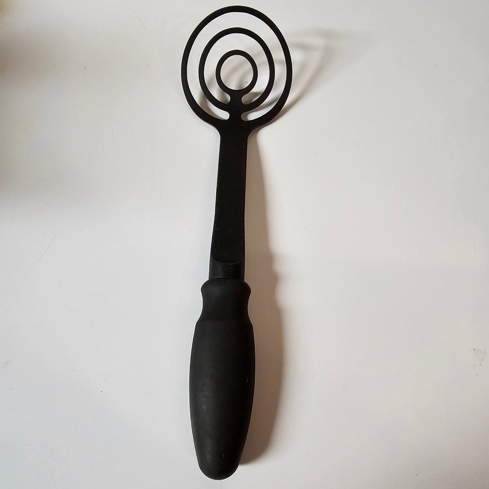 Pampered Chef Mix N Masher 2685 Black Nylon Potato Masher Nonstick Safe Utensil